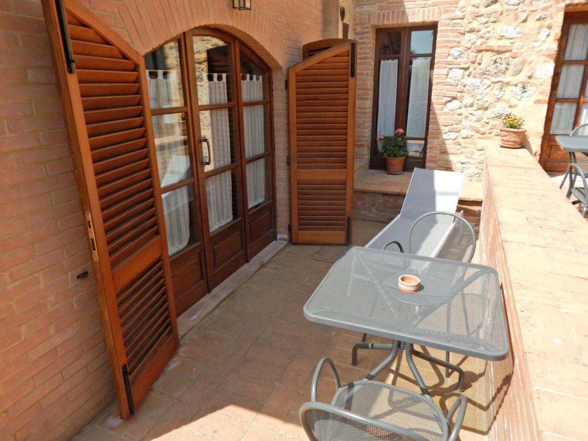 Fullino Nero Rta - Residenza Turistico Alberghiera เซียนา ภายนอก รูปภาพ