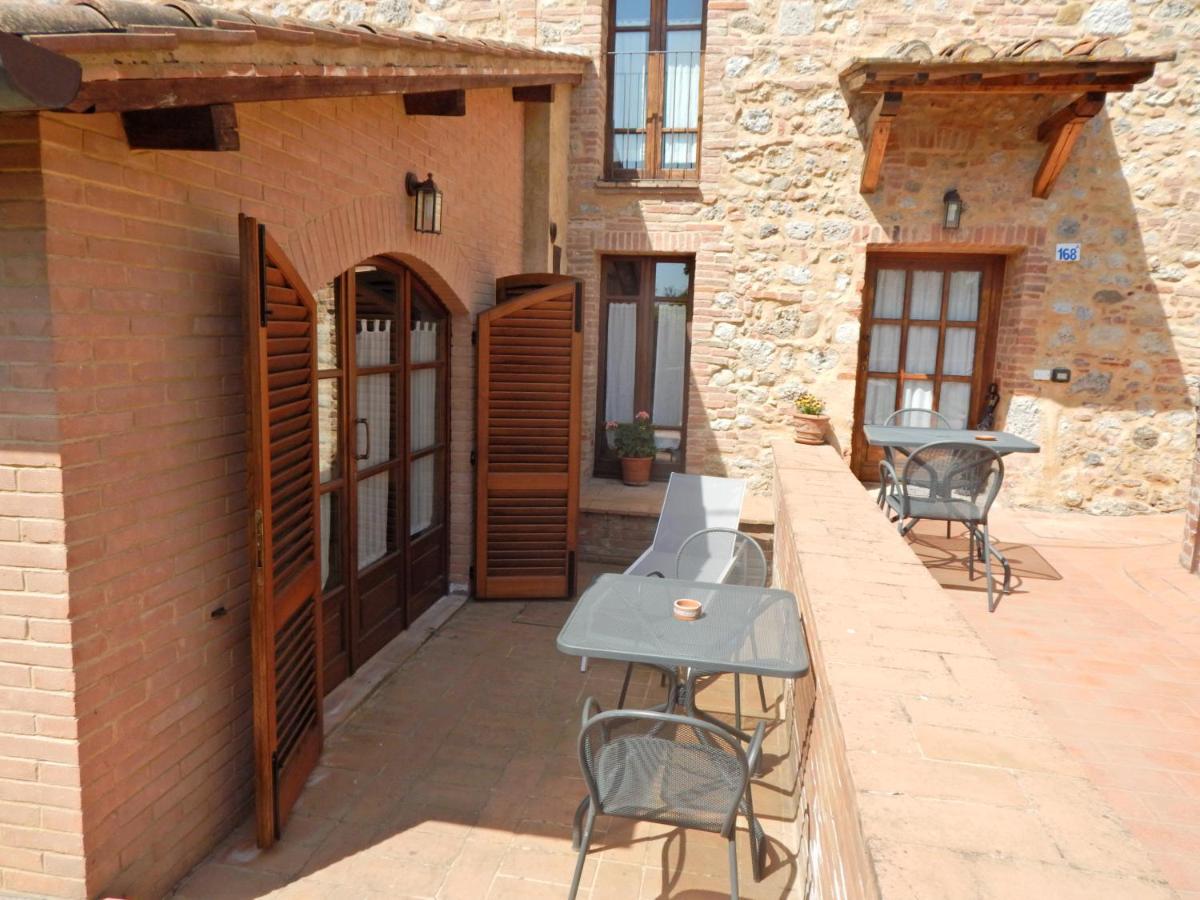 Fullino Nero Rta - Residenza Turistico Alberghiera เซียนา ภายนอก รูปภาพ