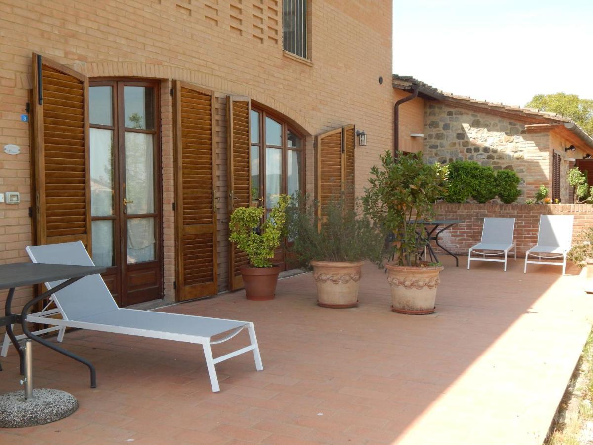 Fullino Nero Rta - Residenza Turistico Alberghiera เซียนา ภายนอก รูปภาพ