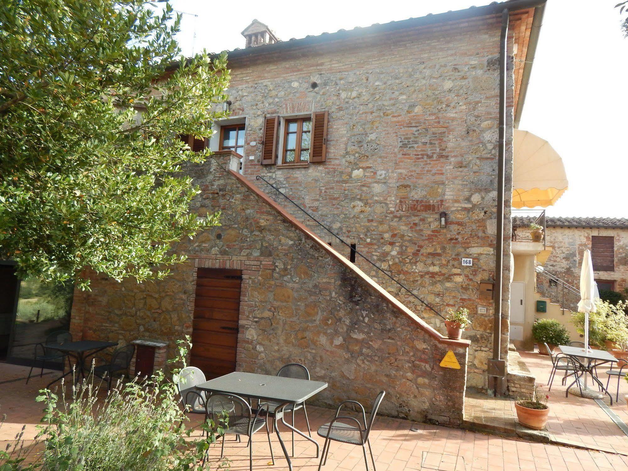 Fullino Nero Rta - Residenza Turistico Alberghiera เซียนา ภายนอก รูปภาพ